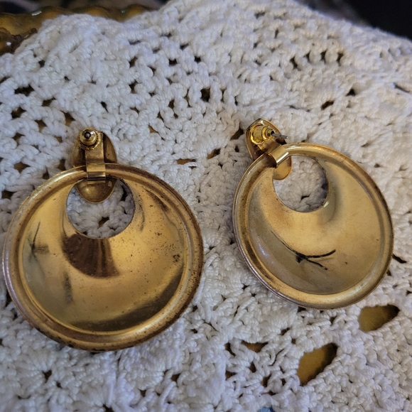 1980s Vintage Enamrl earrings with posts - Picture 4 of 4